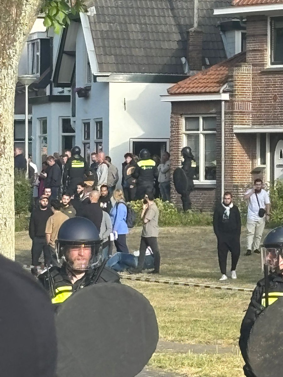 Een ex-woke docent tweet media