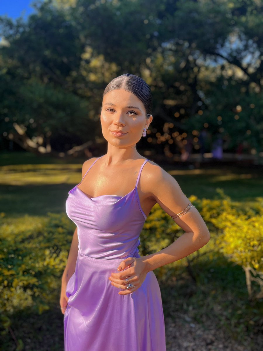 _anapetzinger's tweet photo. Ninguém diz q esse vestido é da shein kk
amo ✨💜 https://t.co/bJk8vabMRq
