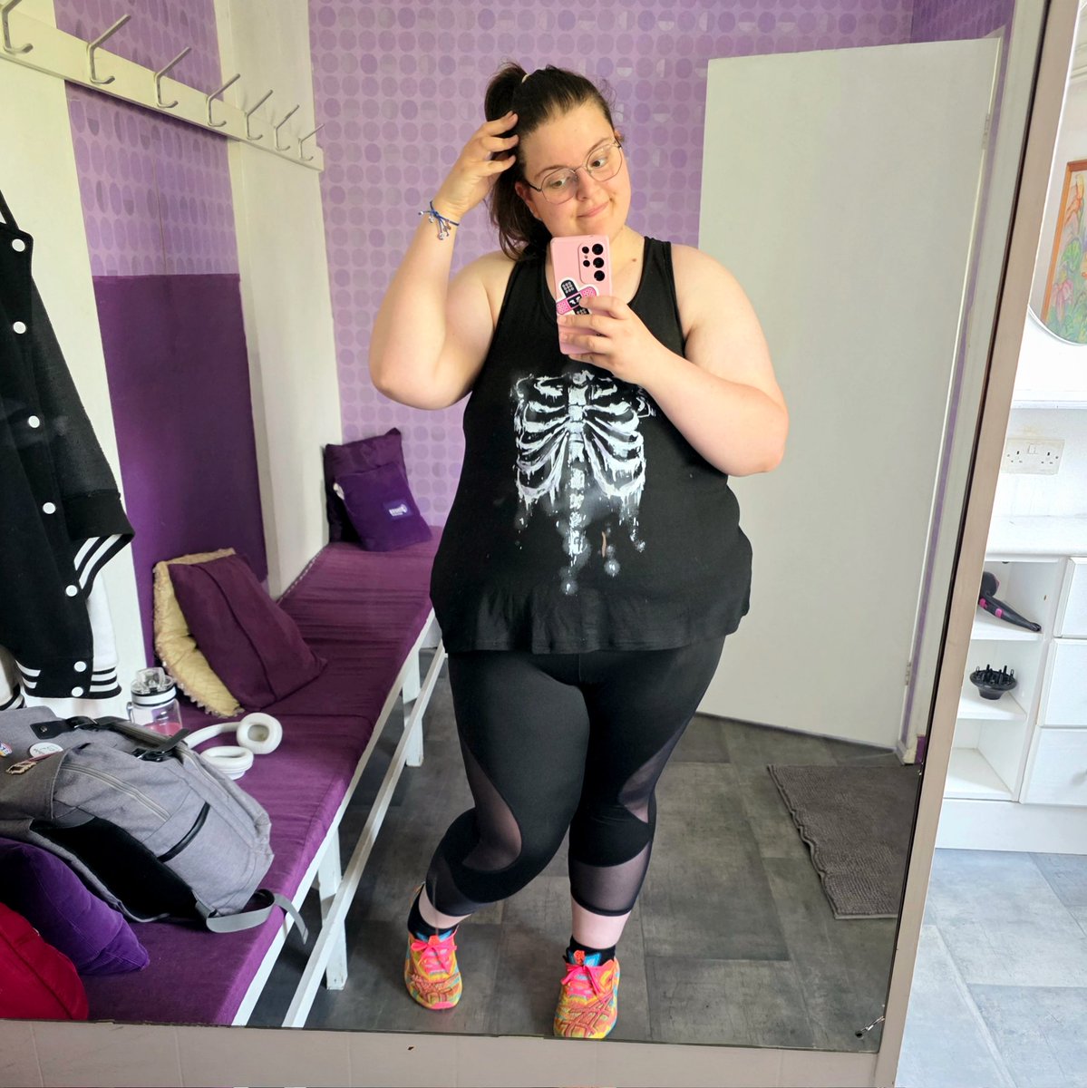 Hannah - AngrilyUwUs tweet media