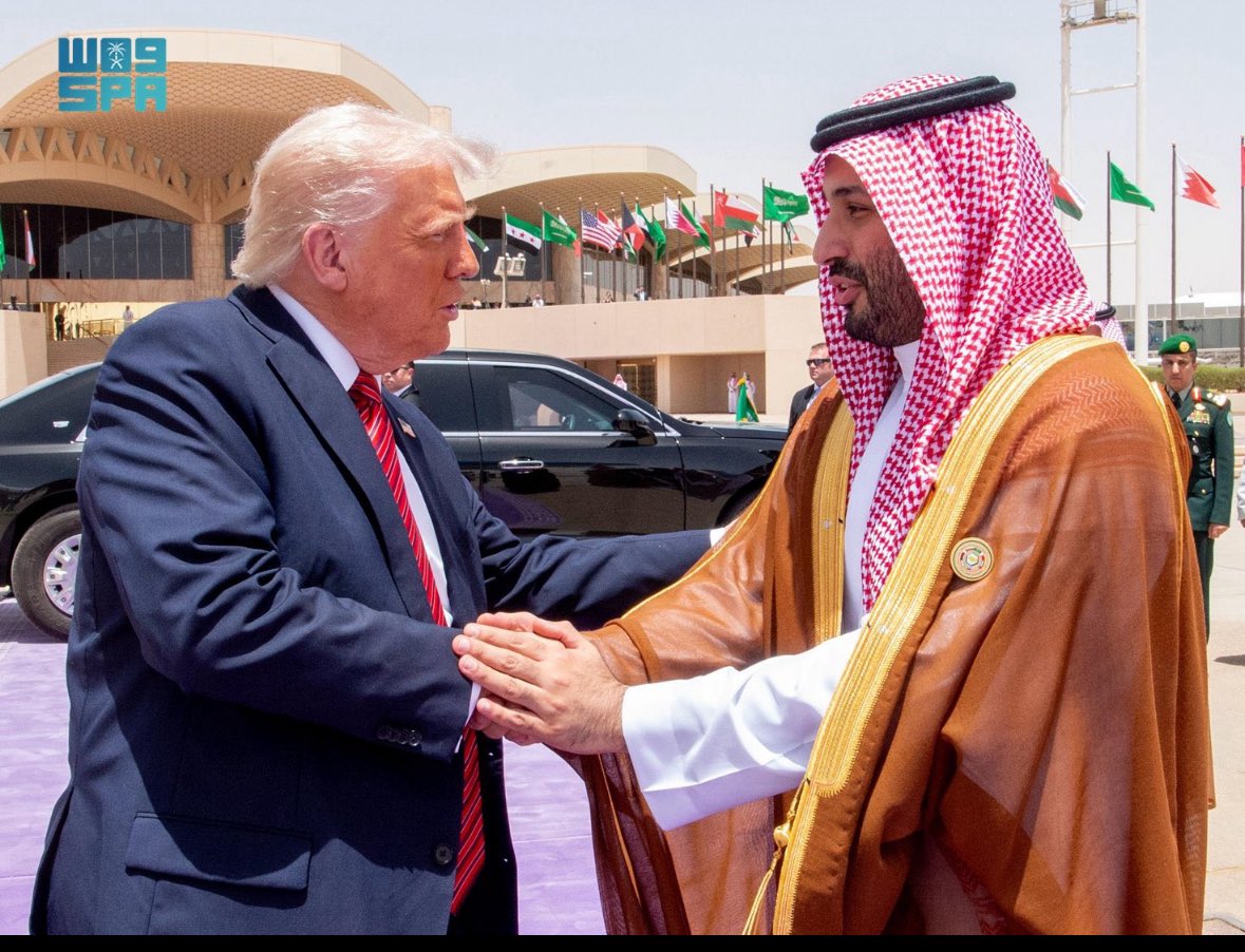 حســين فـقـيه (@hussainfakieh) on Twitter photo الزيارة ناجحة بكل المقاييس
 دعهم يموتوا بغيظهم.. 
 🇸🇦 🇺🇸
#ولي_العهد_الأمير_محمد_بن_سلمان الزيارة ناجحة بكل المقاييس
 دعهم يموتوا بغيظهم.. 
 🇸🇦 🇺🇸
#ولي_العهد_الأمير_محمد_بن_سلمان