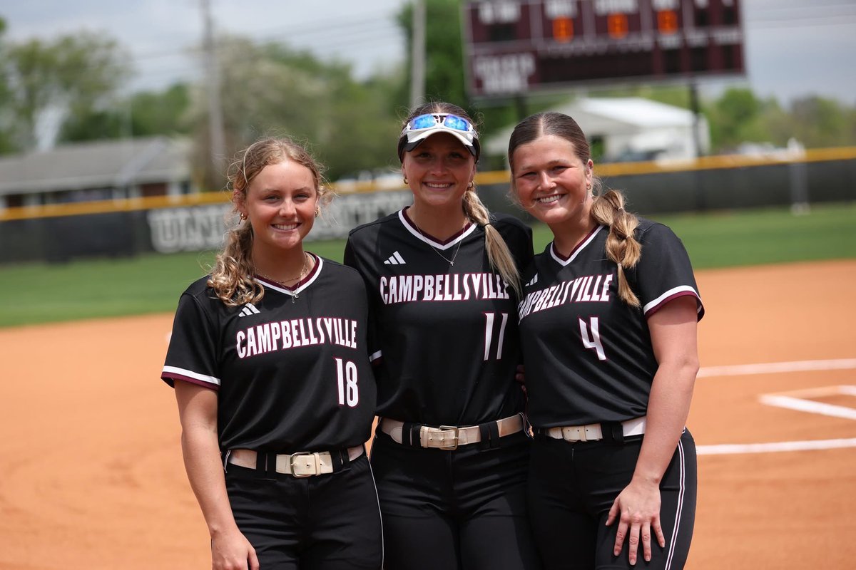 CVilleLTS's tweet image. Thank you, LTS fans, Families and Seniors, for all your love & support this season!! Grateful for each and every one of you who mean so much to us and pour into our program and these young ladies. #LTS #Grateful #ItTakesAVillage
