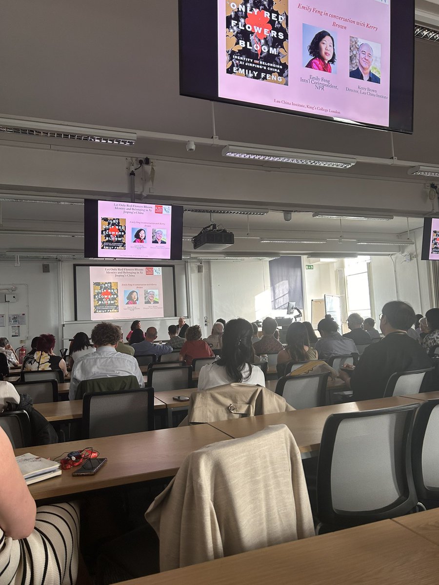 Lau China Institute, King's College London (@lauchinainst) on Twitter photo Delighted to welcome <a href="/EmilyZFeng/">Emily Feng 冯哲芸</a> this evening for a discussion about her new book ‘Let Red Flowers Bloom’ with <a href="/Bkerrychina/">Kerry Brown</a>. Delighted to welcome <a href="/EmilyZFeng/">Emily Feng 冯哲芸</a> this evening for a discussion about her new book ‘Let Red Flowers Bloom’ with <a href="/Bkerrychina/">Kerry Brown</a>.