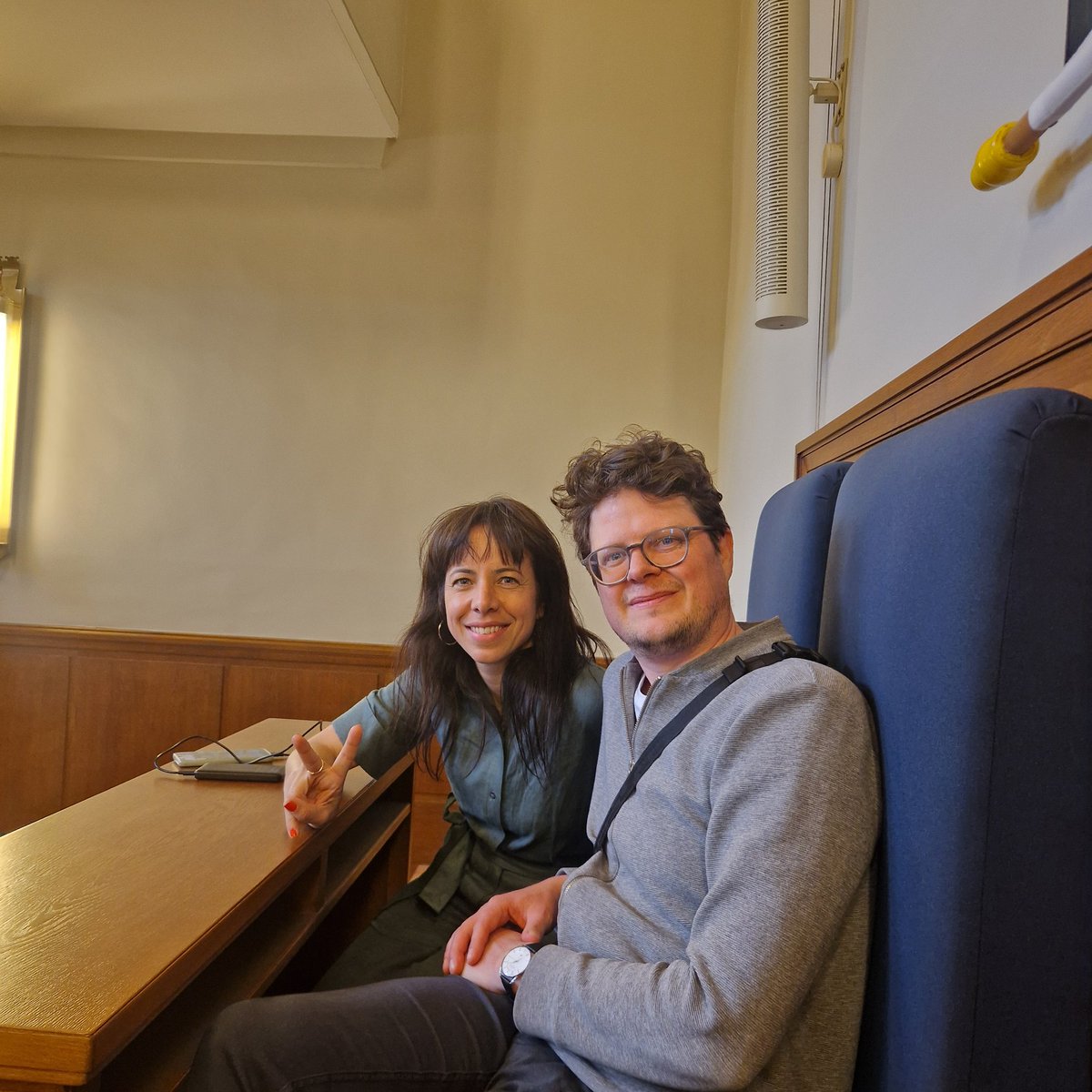 Niklas Schrader (@nikschrader) on Twitter photo Wir <a href="/ElifEralpBerlin/">Elif Eralp</a> und ich supporten heute in der #BVVNeukölln die Stadträtin <a href="/dienagel_/">Sarah Nagel</a>. Die CDU will sie missbilligen, weil sie einen Bericht zu #Rechtsextremismus vorgelegt hat, in dem die Gefahr der #AfD benannt und Kritik an der Polizei geäußert wird. Was für ein Irrsinn! Wir <a href="/ElifEralpBerlin/">Elif Eralp</a> und ich supporten heute in der #BVVNeukölln die Stadträtin <a href="/dienagel_/">Sarah Nagel</a>. Die CDU will sie missbilligen, weil sie einen Bericht zu #Rechtsextremismus vorgelegt hat, in dem die Gefahr der #AfD benannt und Kritik an der Polizei geäußert wird. Was für ein Irrsinn!