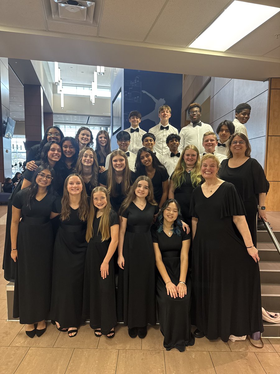 Moore_MS_CISD's tweet image. Howdy Bobcats!!!

Our amazing choir will have a concert on May 15th! Doors will open at 5:30pm, and the concert will start at 6:00pm! This is the last concert of the year! Please come and support our amazing Bobcats!!! 

#Bobcatcommunity 🧡🤍