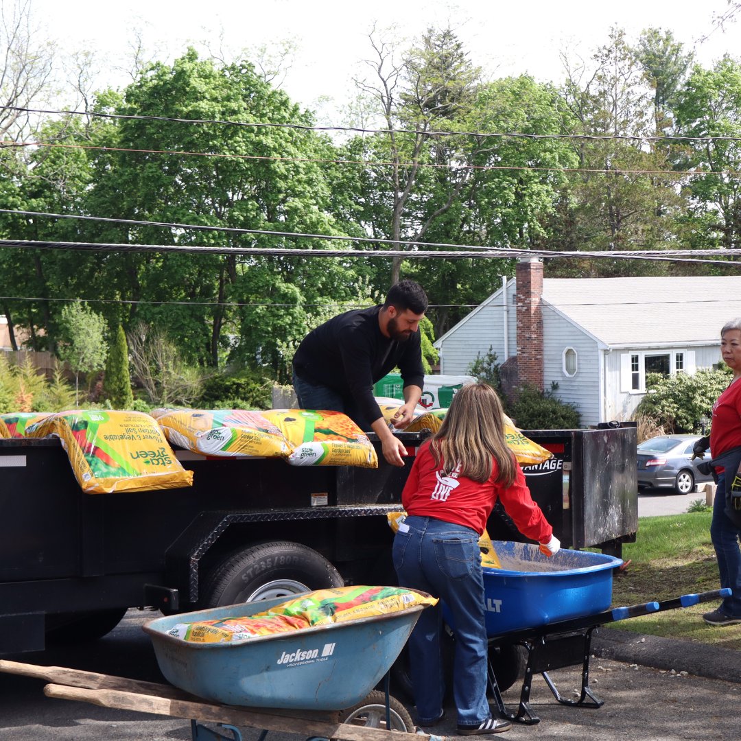 Lifeworks (@lifeworksarc) on Twitter photo ❤️ Big thank you to <a href="/kwri/">Keller Williams</a> for spending #REDDay with Lifeworks! 🌱 Volunteers helped clean, plant, build a new planter, and bury a time capsule at a Norwood residence. A beautiful spring day of service and impact! #REDDay #ShapingTomorrowTogether ❤️ Big thank you to <a href="/kwri/">Keller Williams</a> for spending #REDDay with Lifeworks! 🌱 Volunteers helped clean, plant, build a new planter, and bury a time capsule at a Norwood residence. A beautiful spring day of service and impact! #REDDay #ShapingTomorrowTogether
