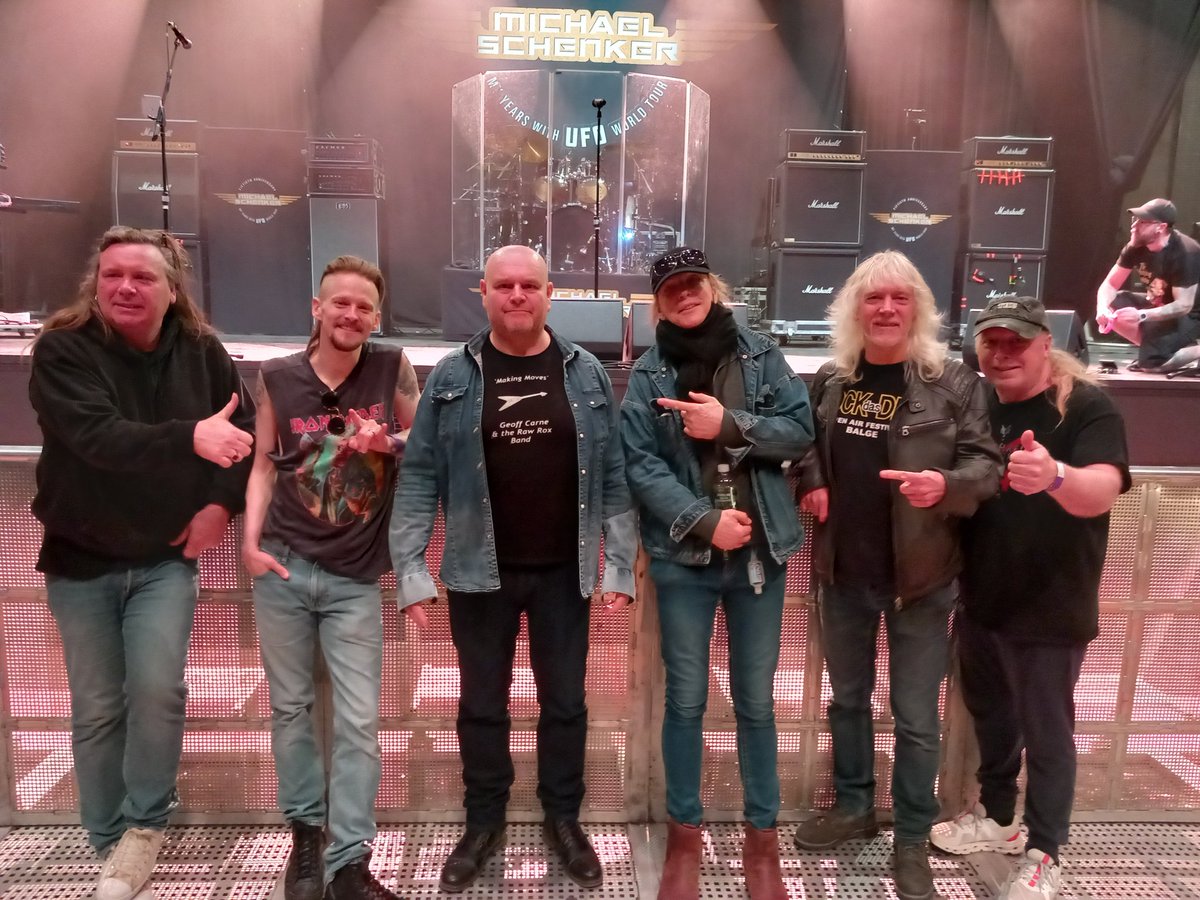 Today, GC joined the 'Michael Schenker Group ' at the Indigo O2 venue London Town 🎩