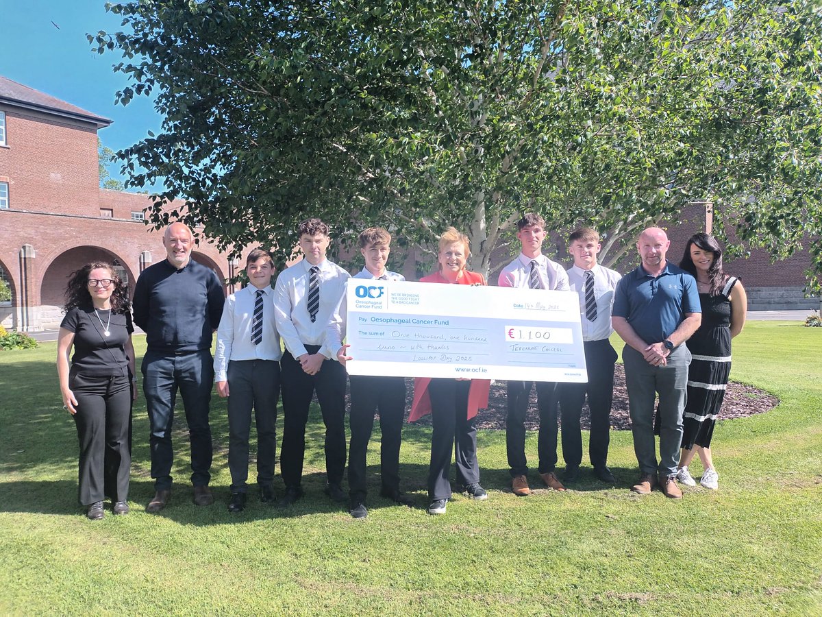 Oesophageal Cancer Fund (@oesophagealcf) on Twitter photo A huge thank you to Terenure College for raising an incredible €1,100 for <a href="/OesophagealCF/">Oesophageal Cancer Fund</a>. Carmel and Sharon from Team OCF were delighted to meet the students and their teachers and to receive the generous cheque in person.
We are truly grateful for their continued support. A huge thank you to Terenure College for raising an incredible €1,100 for <a href="/OesophagealCF/">Oesophageal Cancer Fund</a>. Carmel and Sharon from Team OCF were delighted to meet the students and their teachers and to receive the generous cheque in person.
We are truly grateful for their continued support.