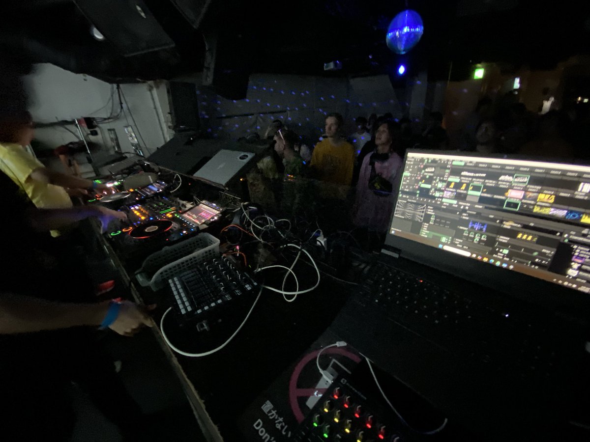 NecroBarkley's tweet image. Golden week set list + thoughts:
Never thought I’d get to be able to DJ in Japan let alone VJ for three Hijack events but here we are.
Grateful to have met some amazing people and share my love of anikura with others in Japan!