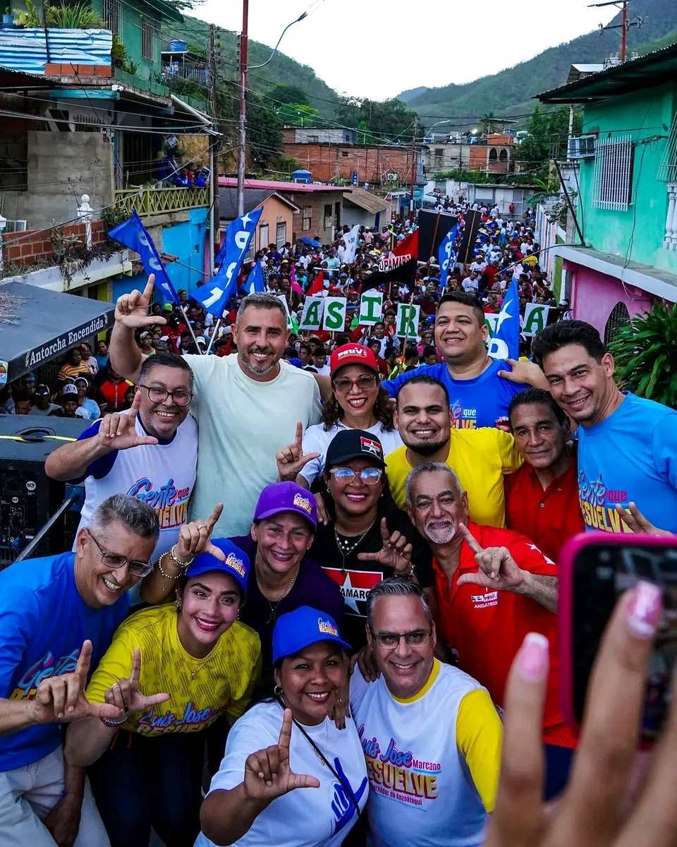 📌  🆅🅾🆃🅰 🆁🅴🅱🅴🅻🅳🅴 
 ＶＯＴＡ ＴＵＰＡＭＡＲＯ 🔴⚫ 
Fácil, Arriba y a la izquierda 🗳️ 👈🏽 
🗓️ Este próximo #25May.