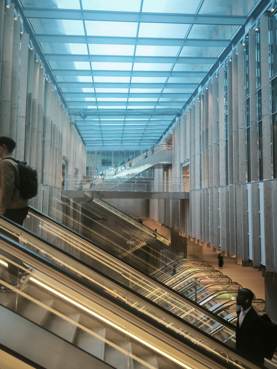 Asso_usagersidf's tweet image. St-Denis Pleyel : la facture d'électricité 2024 a un surcoût inexpliqué de 288 K€ pris en charge par IDFM. Les défauts des compteurs à l'intérieur n'ont pas permis de répartir la facture entre l'exploitant de la gare (Keolis), l'opérateur de la ligne 14 et RATP Infra... #copro