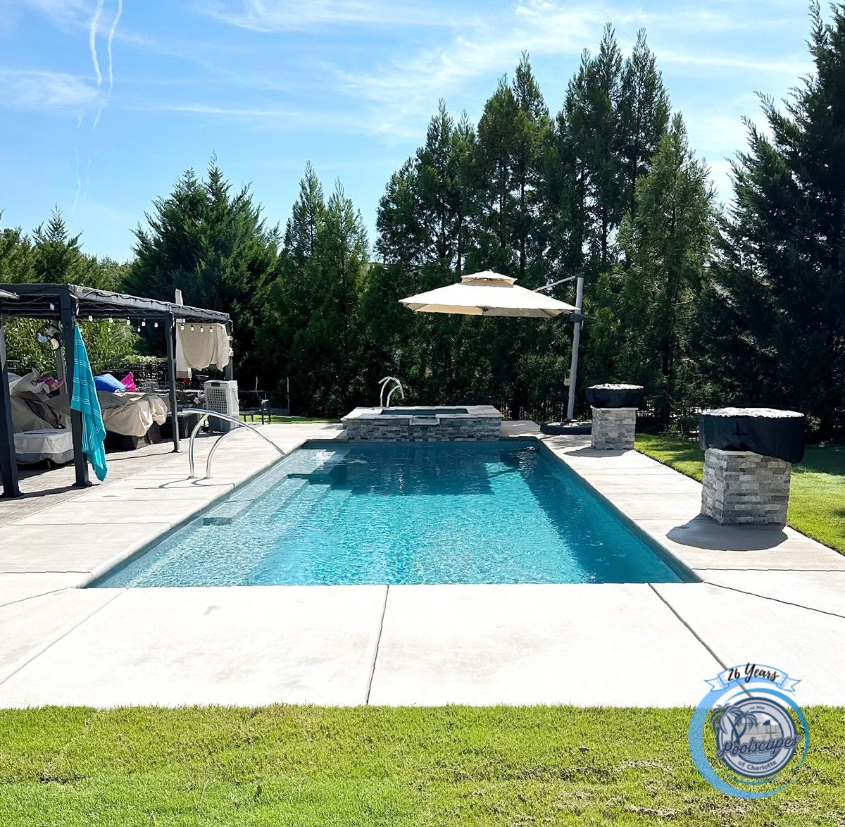 PoolscapesCLT's tweet image. The Grand Manhattan pool and the Lido spa fiberglass models.  #poolandspa #backyardpool #pools