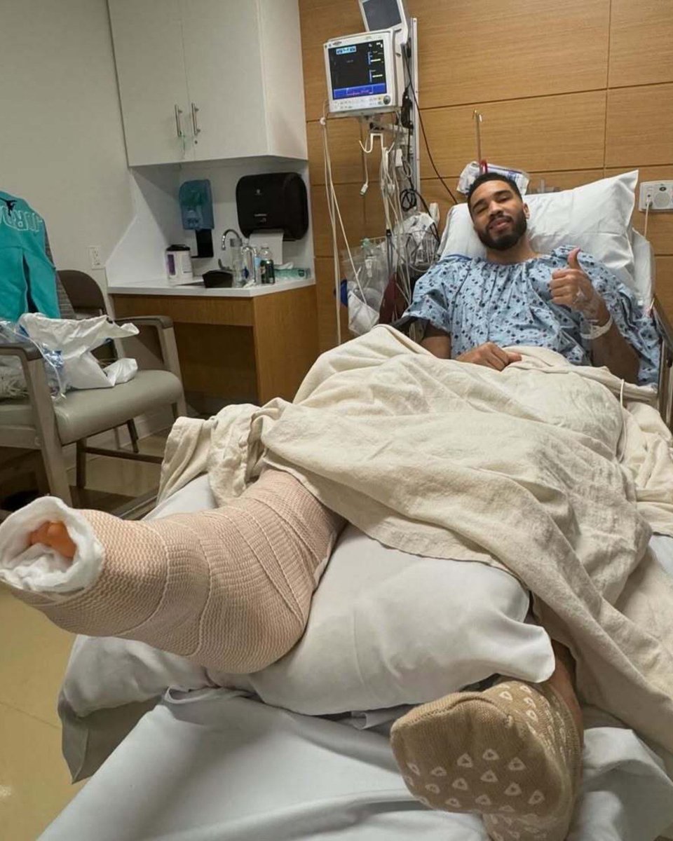 Jayson Tatum in good spirits after undergoing successful surgery on his Achilles 🙏