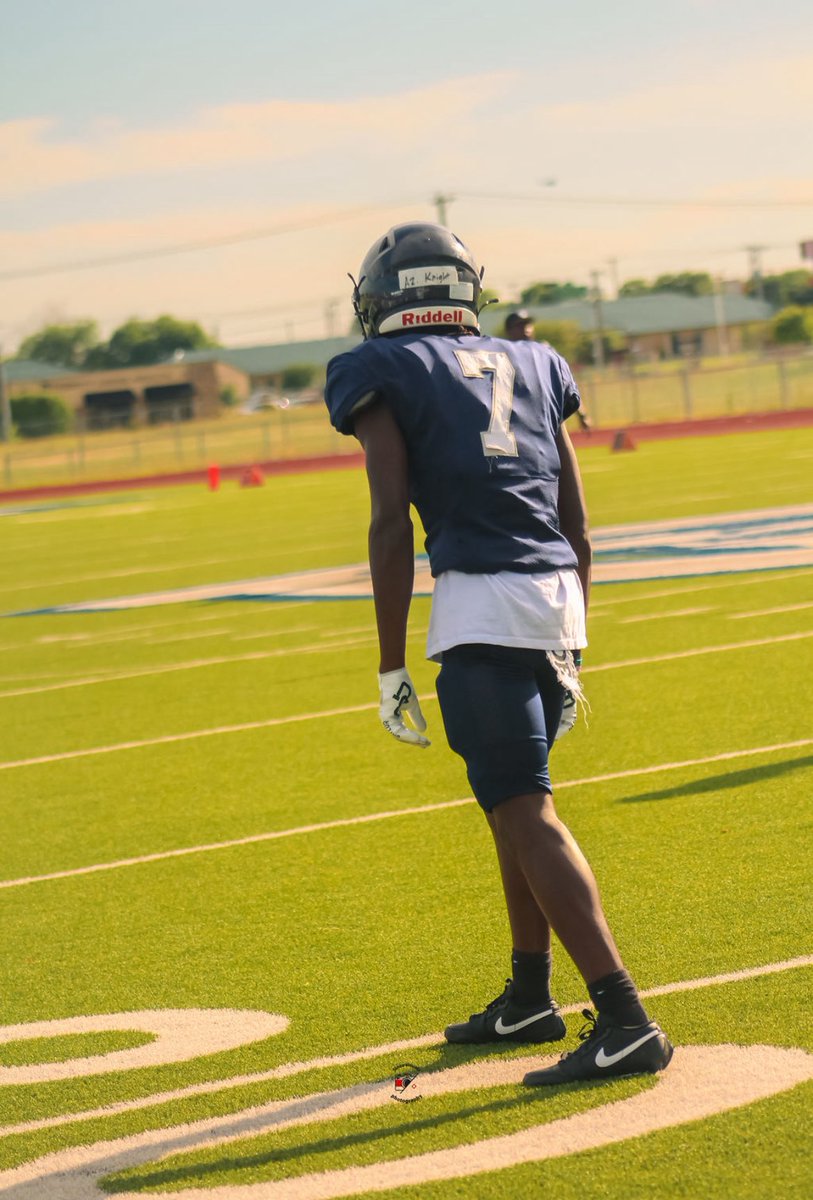 A’zari Longmire-knight (@azarilongmire) on Twitter photo I had a great time on Monday playing in the spring ball game it was an exciting and enjoyable experience. Thank you again for letting me be part of this special event! #Yourtimeiscoming7 <a href="/Alijawon2/">Alijawon White</a> <a href="/SHSCoachForeman/">Coach Foreman</a> <a href="/AWilliamsUSA/">Anthony Williams</a> I had a great time on Monday playing in the spring ball game it was an exciting and enjoyable experience. Thank you again for letting me be part of this special event! #Yourtimeiscoming7 <a href="/Alijawon2/">Alijawon White</a> <a href="/SHSCoachForeman/">Coach Foreman</a> <a href="/AWilliamsUSA/">Anthony Williams</a>