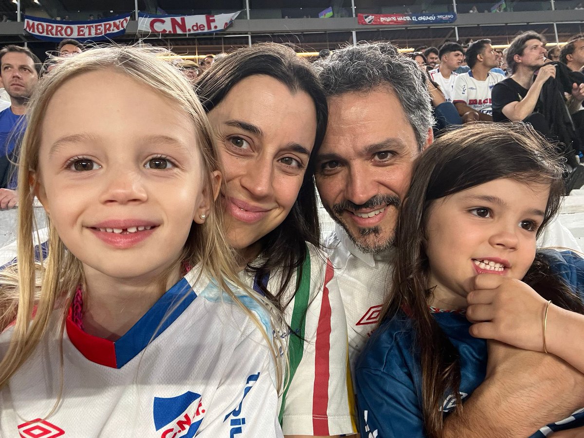 Feliz cumpleaños Bolso de mi vida! Esta historia sigue… Nacional Nacional!!!!!!