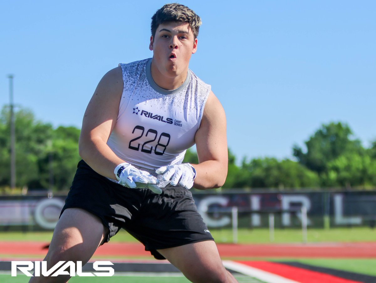 Nebraska, Stanford, Texas and Texas Tech have emerged as early contenders with touted 2027 Southlake (Texas) Carroll interior OL Tristan Dare this spring

"These teams have impressed me. They've moved up my list"

More: n.rivals.com/news/nebraska-…