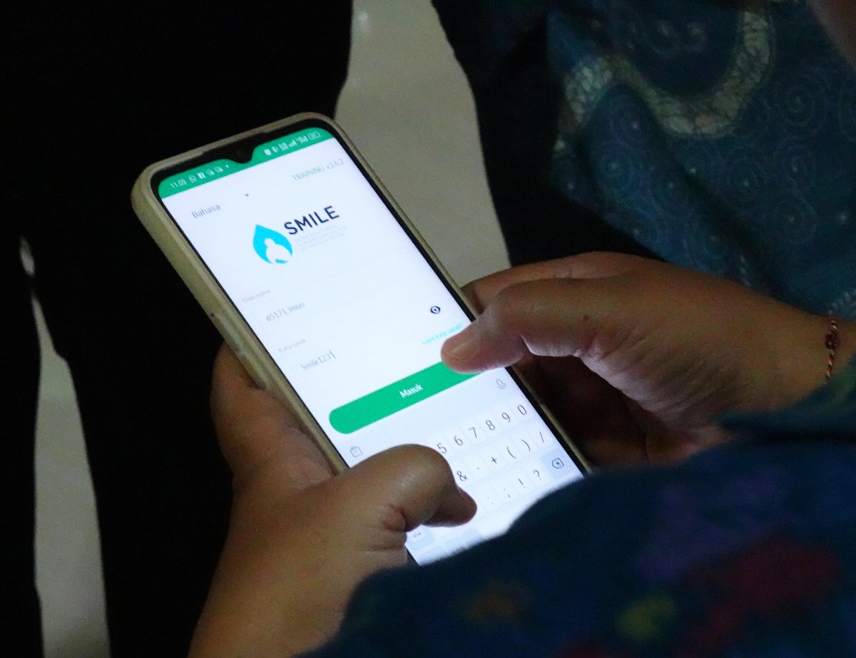 ONU Desarrollo (@pnud) on Twitter photo Junto a nuestros socios, estamos comprometidos a rastrear, diagnosticar y tratar la malaria.
Mira cĂłmo trabajamos en Indonesia, con el Ministerio de Salud y <a href="/GlobalFund/">The Global Fund</a>, para poner fin a esta amenaza para la salud pĂşblica para 2030: go.undp.org/U4f
#EndMalaria Junto a nuestros socios, estamos comprometidos a rastrear, diagnosticar y tratar la malaria.
Mira cĂłmo trabajamos en Indonesia, con el Ministerio de Salud y <a href="/GlobalFund/">The Global Fund</a>, para poner fin a esta amenaza para la salud pĂşblica para 2030: go.undp.org/U4f
#EndMalaria