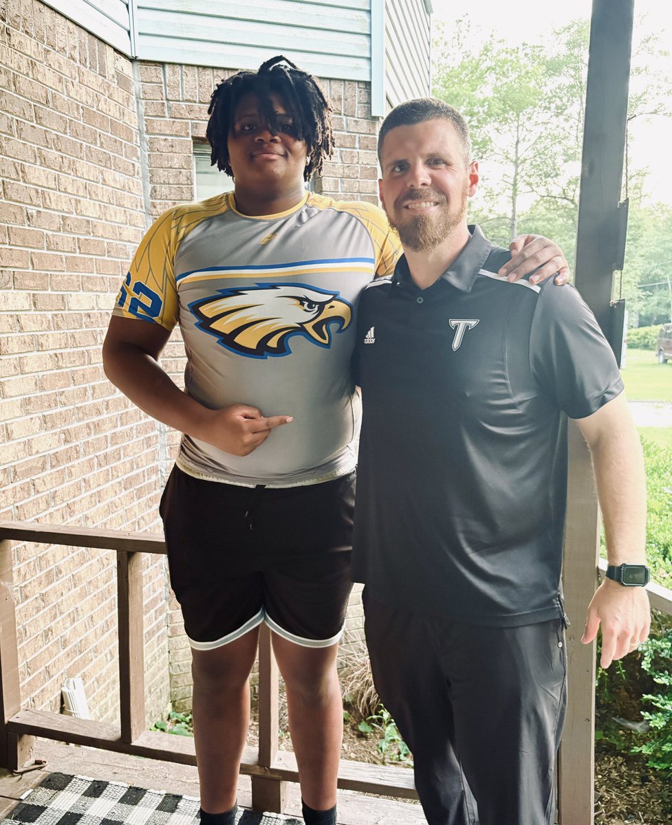 Michael Bowens Jr (@michaelbowensjr) on Twitter photo I Appreciate you <a href="/Coach_Carbine/">Caleb Carbine</a> for taking the time to stop by the house for a home visit. ⚔️<a href="/TroyTrojansFB/">Troy Trojans Football 8x⚔️</a> <a href="/ABSA_Athletes/">ABSA College Recruiting</a> <a href="/troy_report/">TroyReport</a> <a href="/HallTechSports1/">Hall-Tech Sports</a> <a href="/coachbclause/">Blaine Clausell</a> <a href="/N_W_Sports/">Nation Wide Sports!</a> <a href="/On3sports/">On3</a> <a href="/DexPreps/">DexPreps</a> <a href="/SportPrepX/">SportPrepX</a> <a href="/TDARecruiting/">Touchdown Alabama Recruiting</a> <a href="/Alabama_Varsity/">Alabama Varsity</a> <a href="/AL_Recruiting/">AL Recruiting</a> I Appreciate you <a href="/Coach_Carbine/">Caleb Carbine</a> for taking the time to stop by the house for a home visit. ⚔️<a href="/TroyTrojansFB/">Troy Trojans Football 8x⚔️</a> <a href="/ABSA_Athletes/">ABSA College Recruiting</a> <a href="/troy_report/">TroyReport</a> <a href="/HallTechSports1/">Hall-Tech Sports</a> <a href="/coachbclause/">Blaine Clausell</a> <a href="/N_W_Sports/">Nation Wide Sports!</a> <a href="/On3sports/">On3</a> <a href="/DexPreps/">DexPreps</a> <a href="/SportPrepX/">SportPrepX</a> <a href="/TDARecruiting/">Touchdown Alabama Recruiting</a> <a href="/Alabama_Varsity/">Alabama Varsity</a> <a href="/AL_Recruiting/">AL Recruiting</a>
