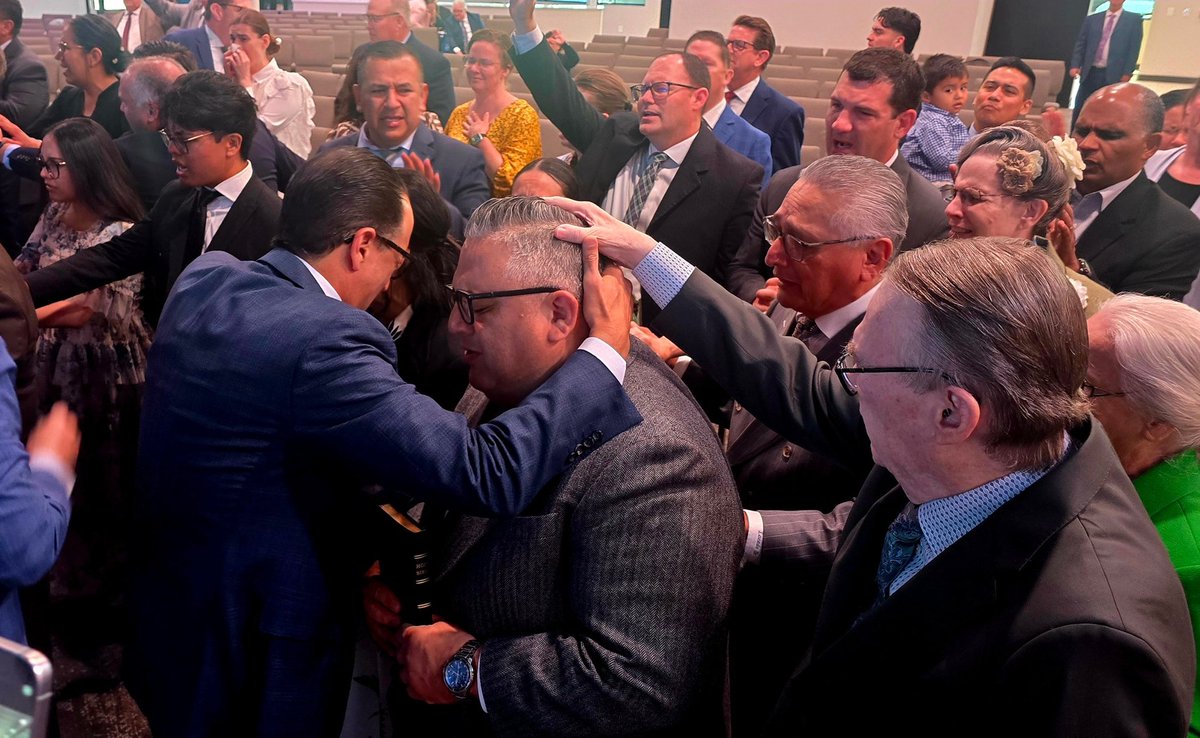 ToddJohnson_'s tweet image. A Big Congratulations to Pastor Floyd and Rosie Lozada on their recent ordination, they pastor three church’s and continue to do outstanding work in California.