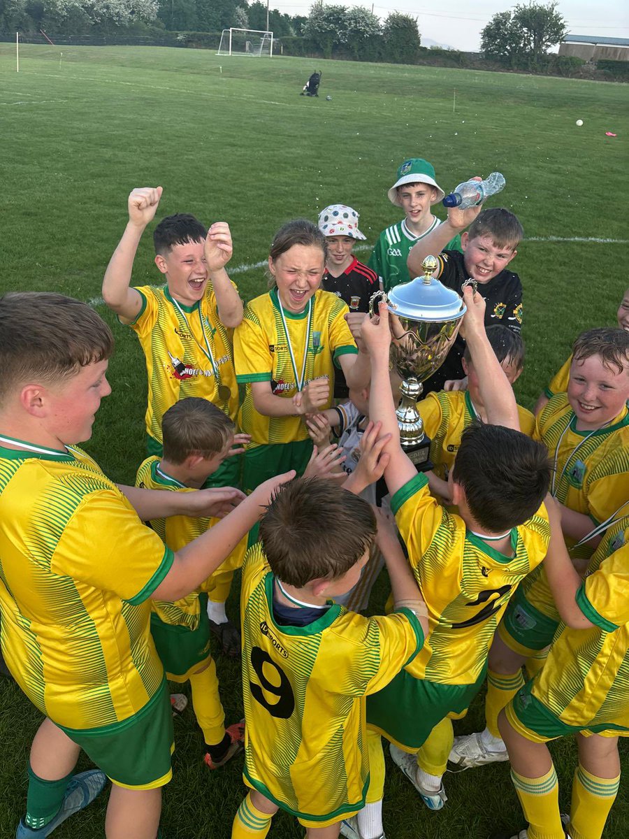 Ballylanders AFC tweet media