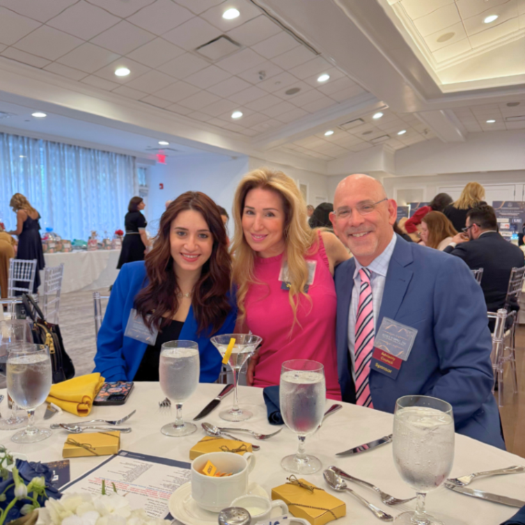 On May 7, SSKB was honored to sponsor the Justice Reception hosted by Legal Services of Long Island, celebrating those who champion equal access to justice across our communities.

#JusticeForAll #SSKB