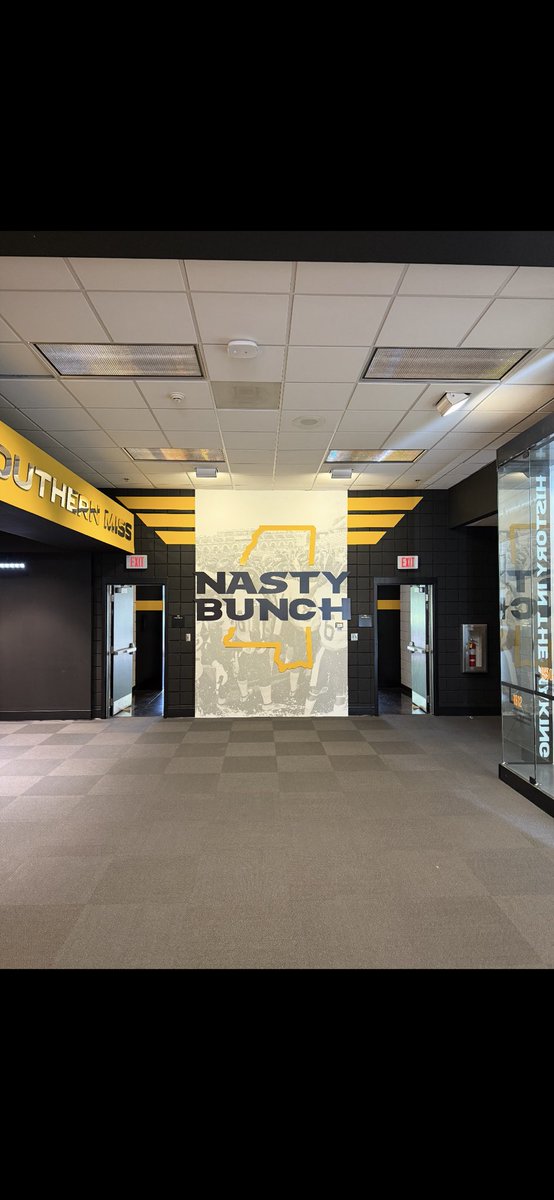 Daysan Ranew (@daysanranew) on Twitter photo Had such a great visit <a href="/SouthernMissFB/">Southern Miss Football</a> Thank you too <a href="/CoachSummers70/">Cob Summers</a> and <a href="/CoachGibbs_/">Michael Gibbs</a> for the hospitality!! I had a great time Had such a great visit <a href="/SouthernMissFB/">Southern Miss Football</a> Thank you too <a href="/CoachSummers70/">Cob Summers</a> and <a href="/CoachGibbs_/">Michael Gibbs</a> for the hospitality!! I had a great time