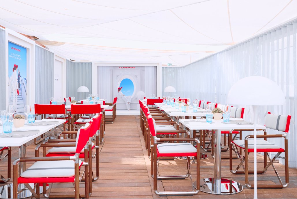 cppluxury's tweet image. AIR FRANCE launches La Premiere Beach in Cannes

cpp-luxury.com/air-france-lau… (full article)

#AirFrance #LaPremiere #FirstClass #Cannes #CannesFilmFestival #Cannes #luxury #luxurytravel #luxurylifestyle #luxurybranding @airfrance