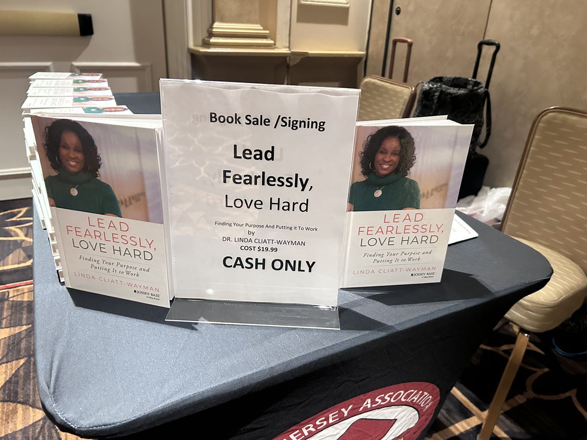 njapsa's tweet image. Spring Leadership Conference ‘25 is in full swing.  Dr. Linda Cliatt Wayman opening Keynote -“If you are going to lead, LEAD.”