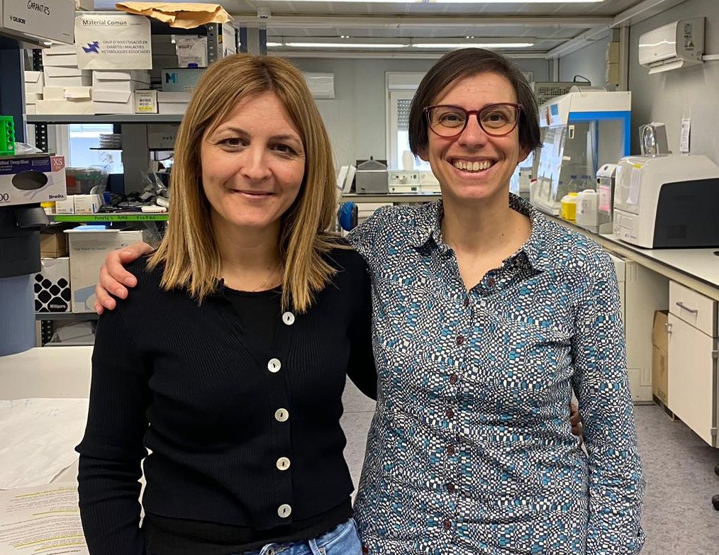Carol Serena (@cserena79) on Twitter photo Excited to join the Scientific Committee of the <a href="/SCDigestologia/">SCDigestologia</a>!
A pleasure to share this new role with Dr. Anna Moles -<a href="/iibbcsic/">IIBB - CSIC</a> - looking forward to what we’ll build together in Digestive Basic & Translational Research! 🔬🧬 #IBD #Hepatology #SCD #Gastroenterology Excited to join the Scientific Committee of the <a href="/SCDigestologia/">SCDigestologia</a>!
A pleasure to share this new role with Dr. Anna Moles -<a href="/iibbcsic/">IIBB - CSIC</a> - looking forward to what we’ll build together in Digestive Basic & Translational Research! 🔬🧬 #IBD #Hepatology #SCD #Gastroenterology