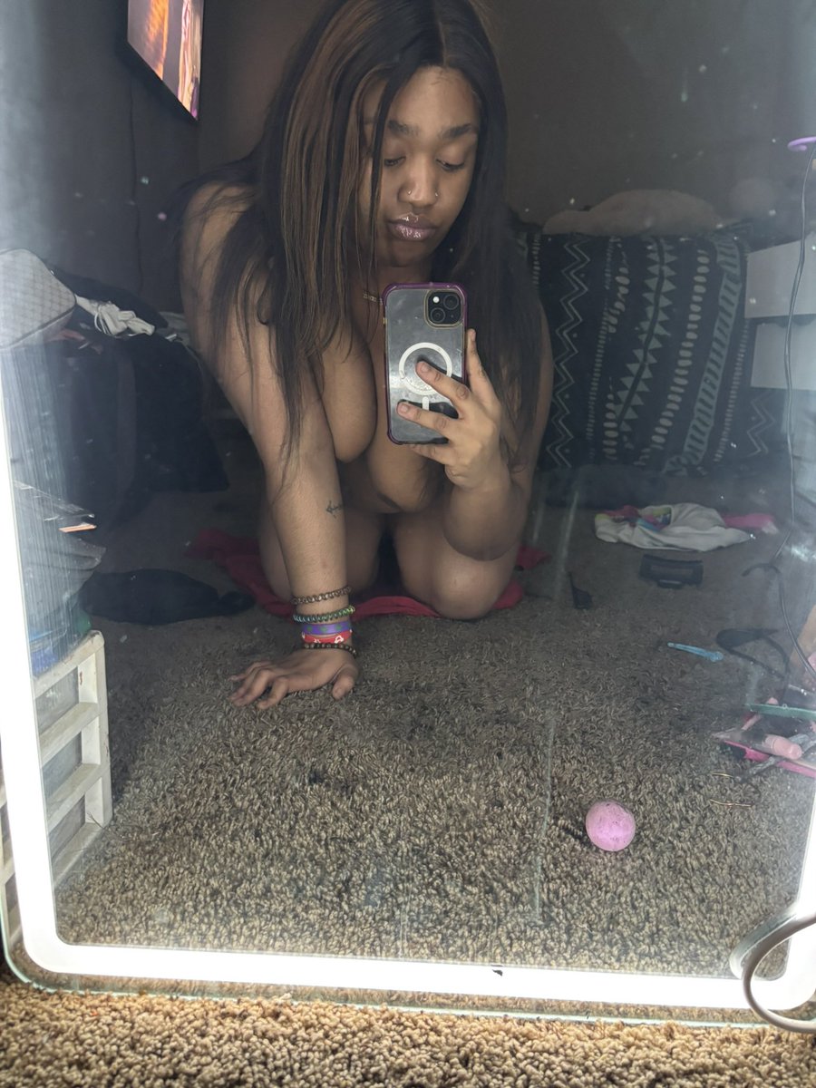 Cececdap's tweet photo. ebony• - buyingcontent sellingcontents selling_content buying_content nsfw nsfwtwt ebony  nsfwacc dm me for menu✨✨don’t forget to check out my links to get exclusive access to me https://t.co/plaKOwhfP4