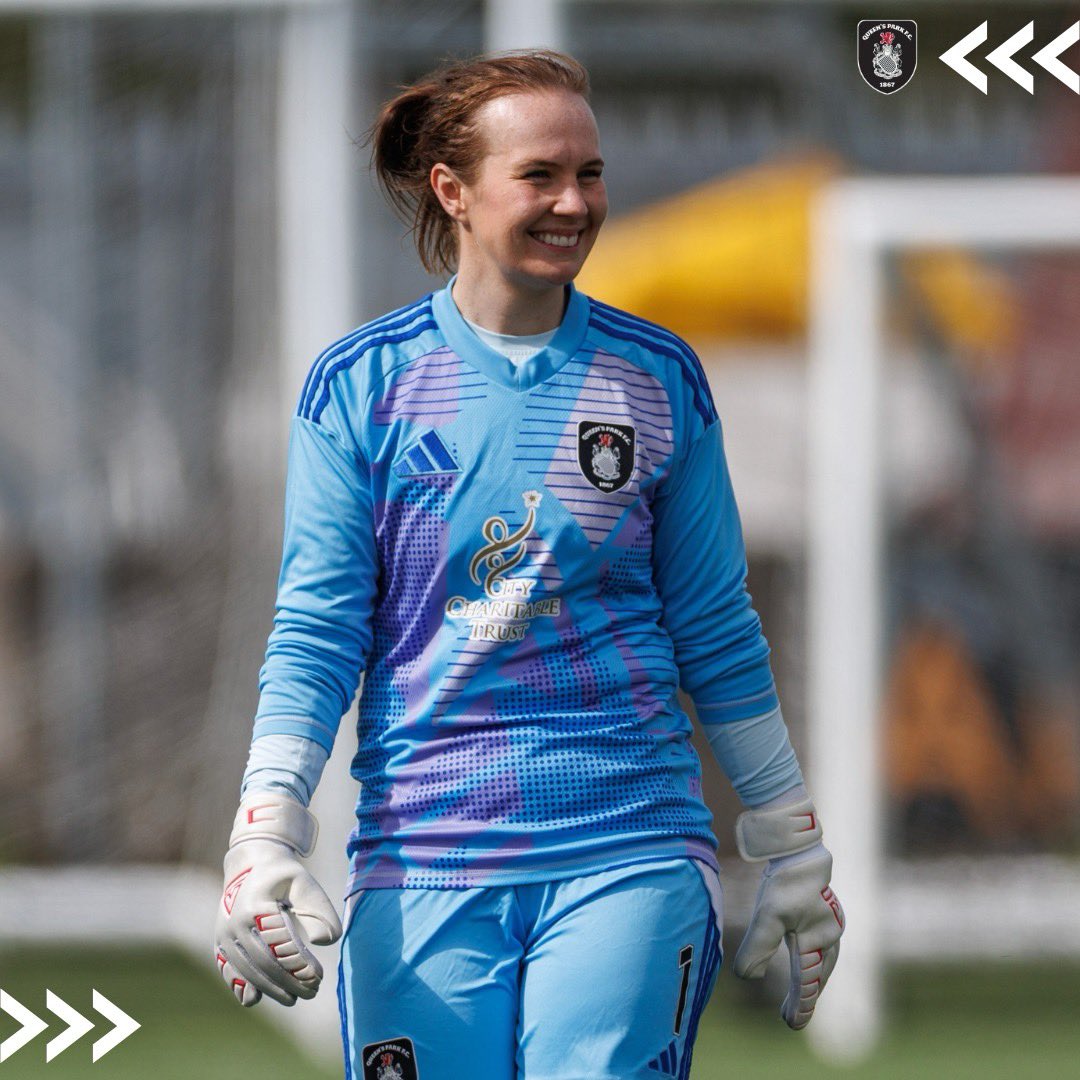 Lauren McGregor will play her final game this evening before she hangs up the gloves on a 12 year career.

Thank you for everything, Lauren and enjoy your well earned retirement.