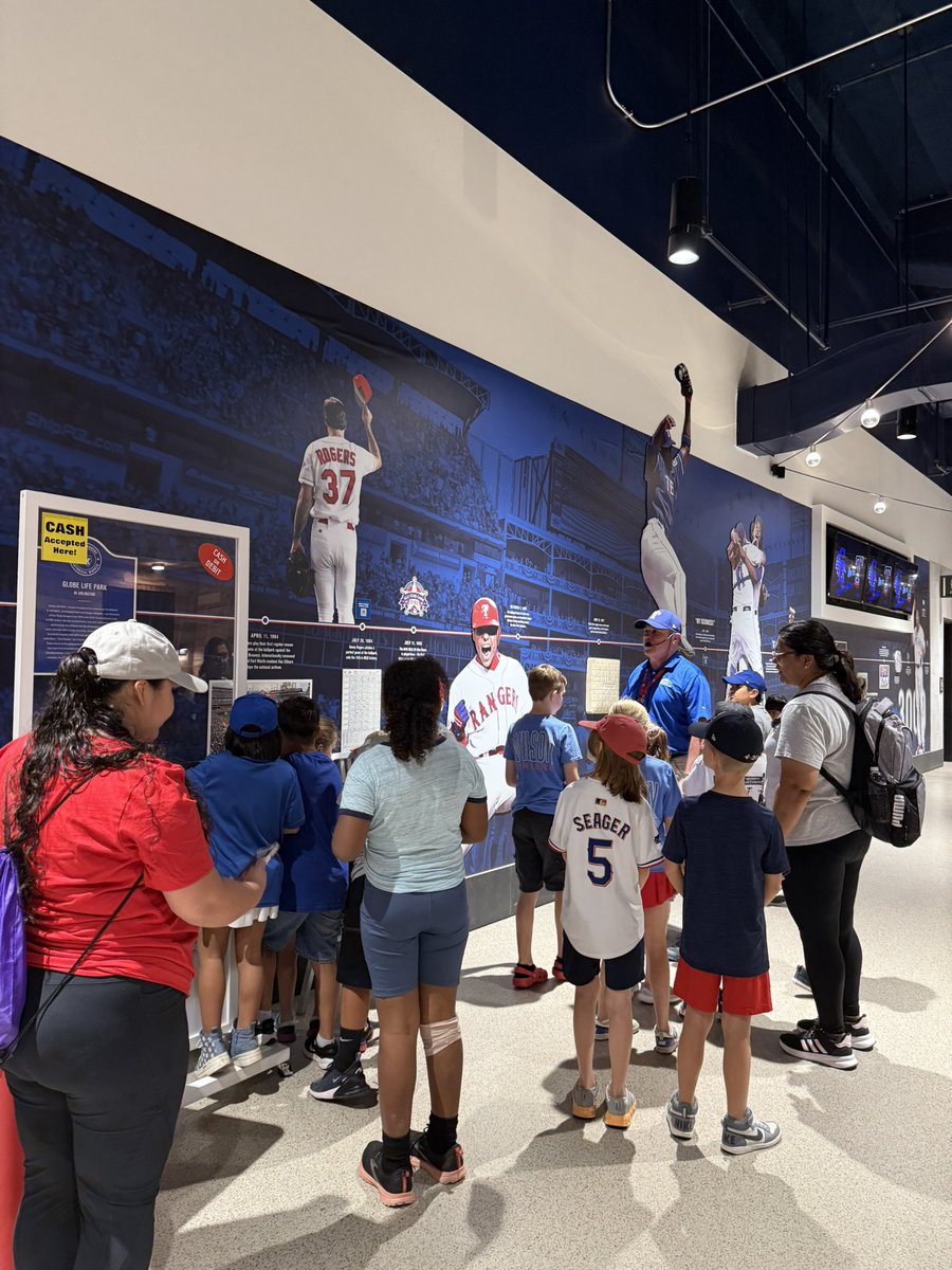 Such a fun field trip today!  Thank you <a href="/GlobeLifeField/">Globe Life Field</a>  <a href="/gowilsonrangers/">Wilson Elementary</a>  #wilsonway