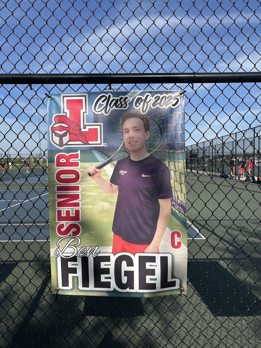Varsity Boy's Tennis tweet media