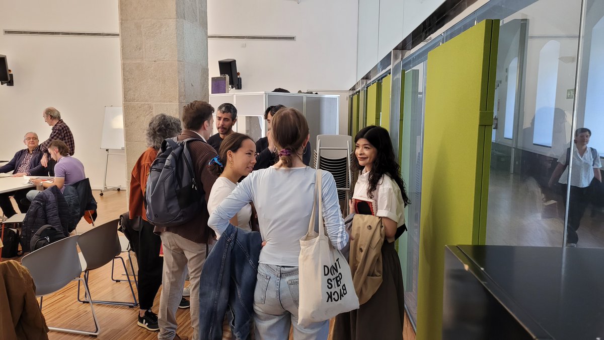 CCCB (@cececebe) on Twitter photo 👋 Benvinguda al CCCB, <a href="/patevangelista/">Patricia Evangelista</a>!
La periodista d'investigació filipina és la quarta #ResidentCCCB, un programa de residències internacionals creat en el marc dels #30anysCCCB en col·laboració amb la <a href="/UOCuniversitat/">UOCuniversitat</a> i el suport de la Fundació privada Mir-Puig. 👋 Benvinguda al CCCB, <a href="/patevangelista/">Patricia Evangelista</a>!
La periodista d'investigació filipina és la quarta #ResidentCCCB, un programa de residències internacionals creat en el marc dels #30anysCCCB en col·laboració amb la <a href="/UOCuniversitat/">UOCuniversitat</a> i el suport de la Fundació privada Mir-Puig.