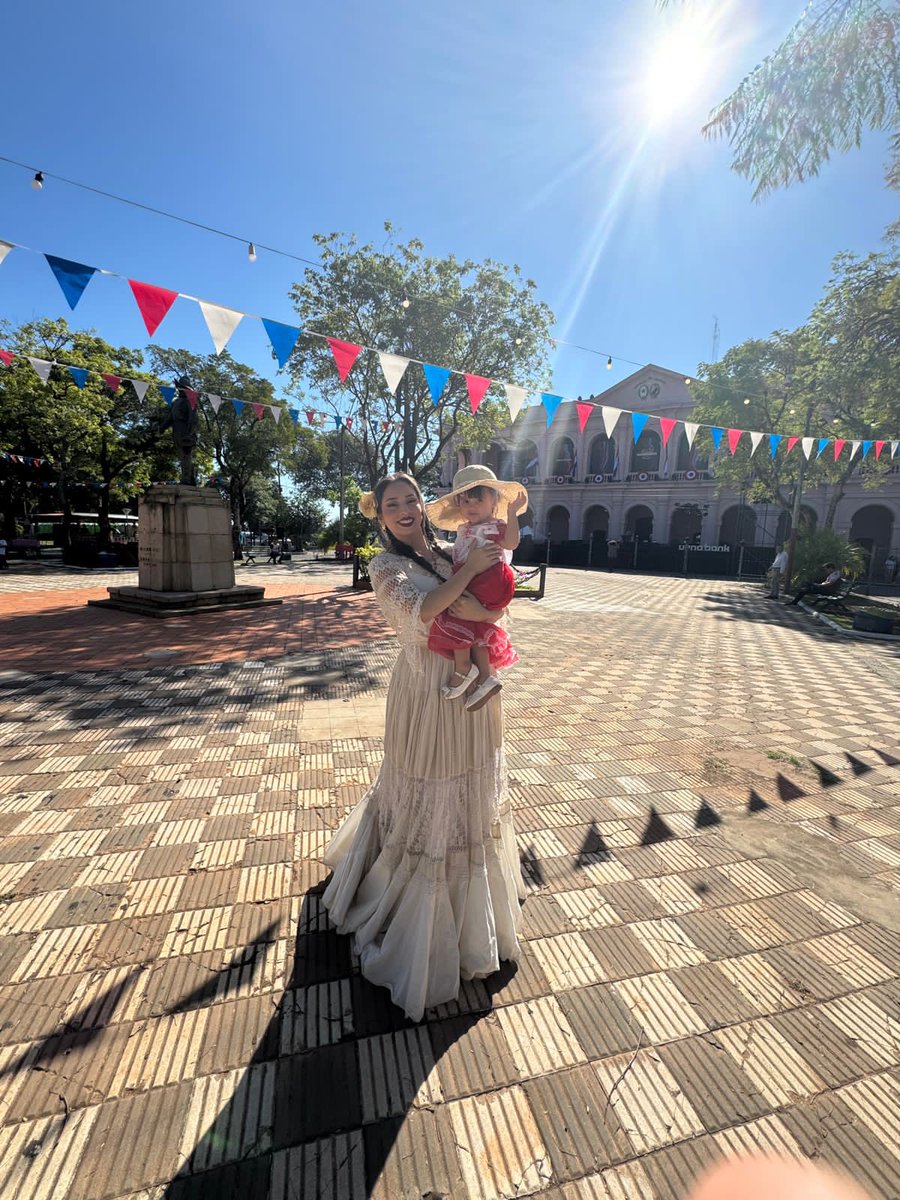 CCRCabildo's tweet image. #VisitantesEnElCabildo
#FiestasPatrias
#21AñosCCRCabildo
Numerosos visitantes en El Cabildo, con motivo de las Fiestas Patrias.
🏛️🇵🇾👏🏻