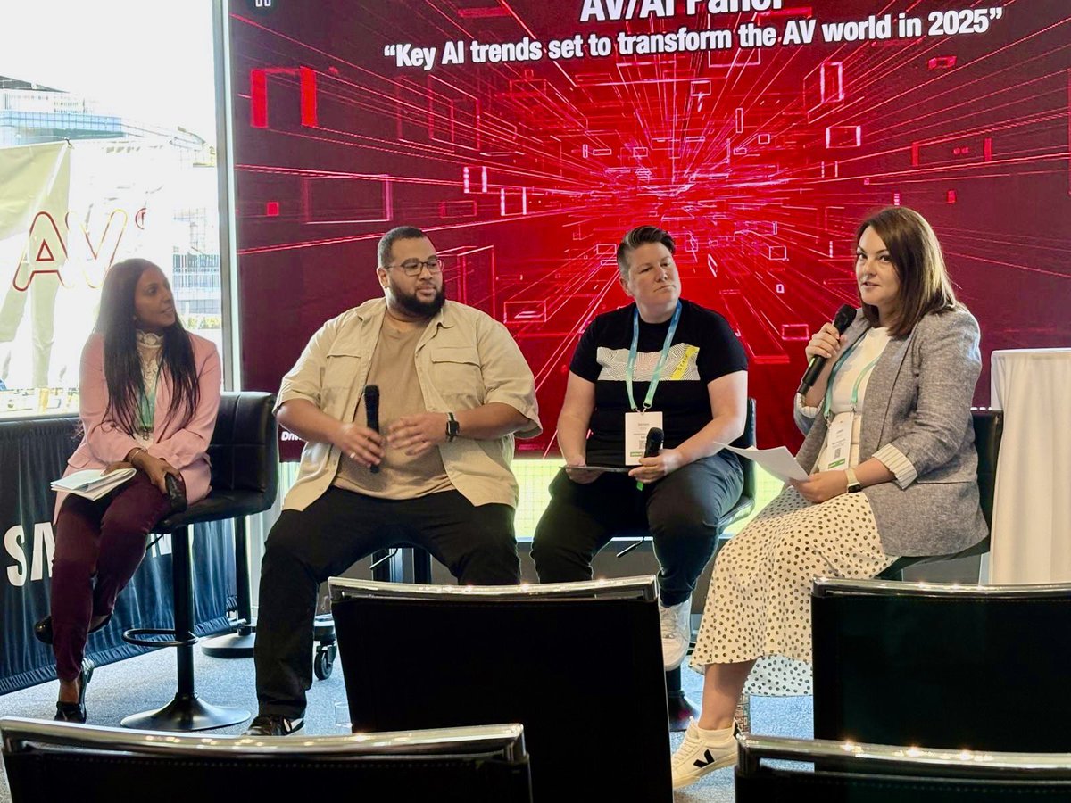 minanvceg's tweet photo. At the brilliant @PeerlessAVEU AV showcase 2025 @lordscricket talking on a panel about #ai and what a podcast with YDJ !! #avtweeps #peerless #weareav #theavshowcase https://t.co/QABErSSvLe