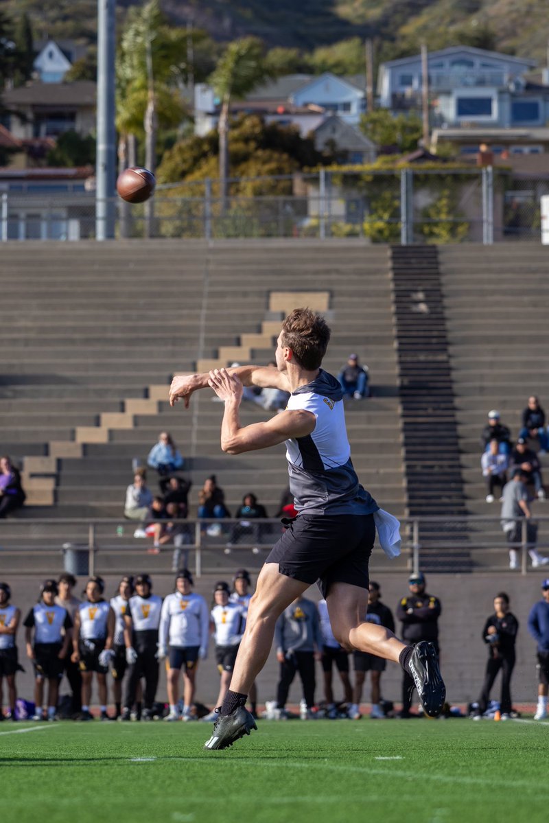 MiroShoots (@miroshoots) on Twitter photo Derek Garcia College Showcase Shots: <a href="/DerekGarcia_5/">Derek Garcia</a> x <a href="/VenturaFootball/">VHS Cougar Football</a> x <a href="/unlvfootball/">UNLV Football</a> Derek Garcia College Showcase Shots: <a href="/DerekGarcia_5/">Derek Garcia</a> x <a href="/VenturaFootball/">VHS Cougar Football</a> x <a href="/unlvfootball/">UNLV Football</a>
