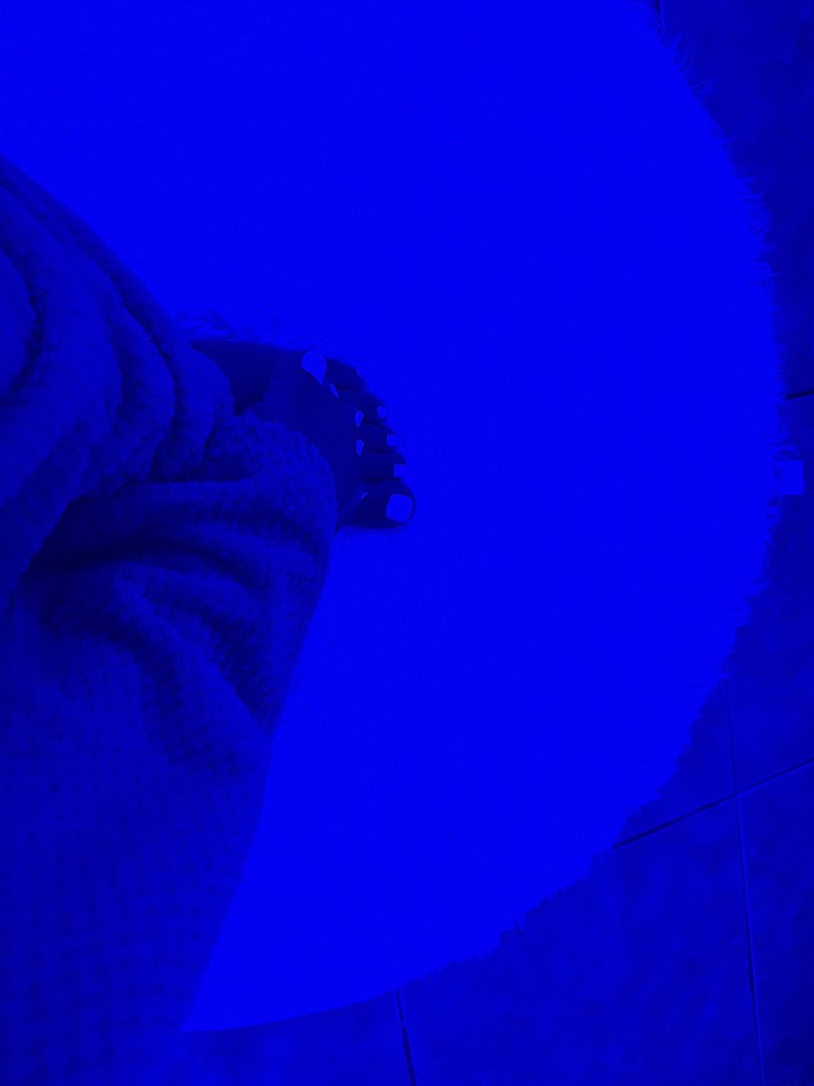 feetweman's tweet photo. 👾

#feet #feetmen 
#SellingSunset #Sellingpicturesoftoes

#toes https://t.co/6Hdogn6Cfk