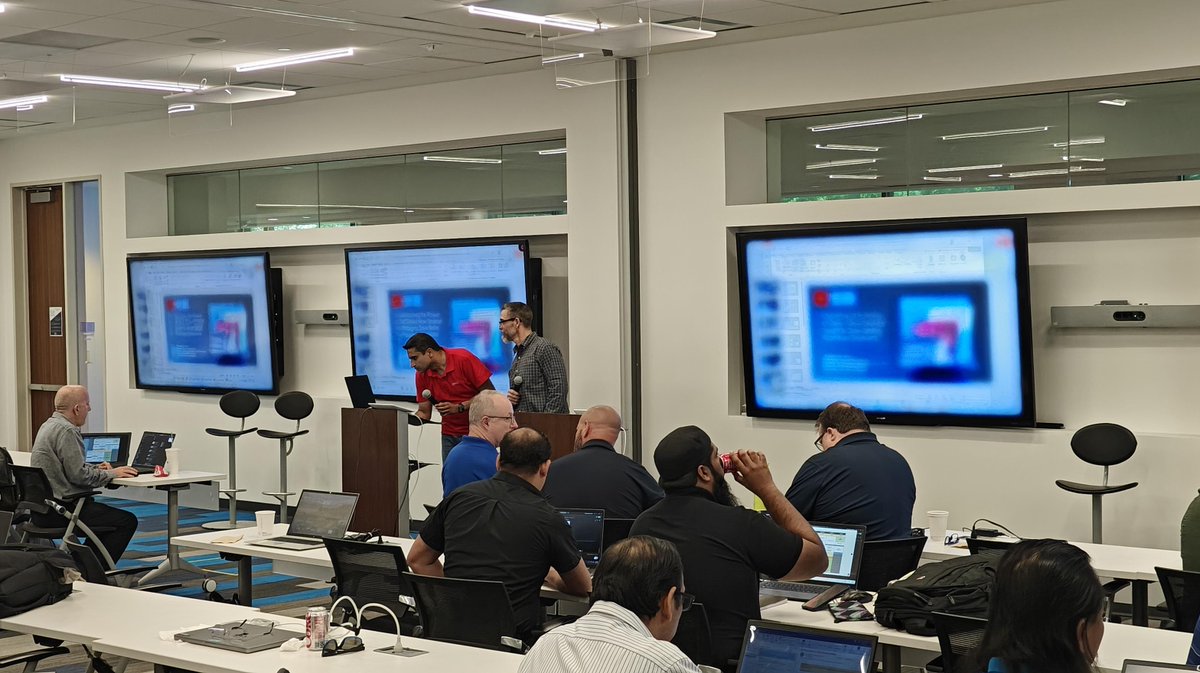 2RingCX's tweet image. 🚀 Kudos to Brian &amp;amp; Ossamah for their stellar #WebexCC Tech Summit presentation! 🌟 Discover our #2RingCX #Dashboards &amp;amp; #Wallboards. If you&apos;re attending the summit, stop by our table to learn more! 📊📈 #WebexCCTechSummit #2Ring #WxCC #CiscoPartner #CiscoCC #CiscoCollaboration