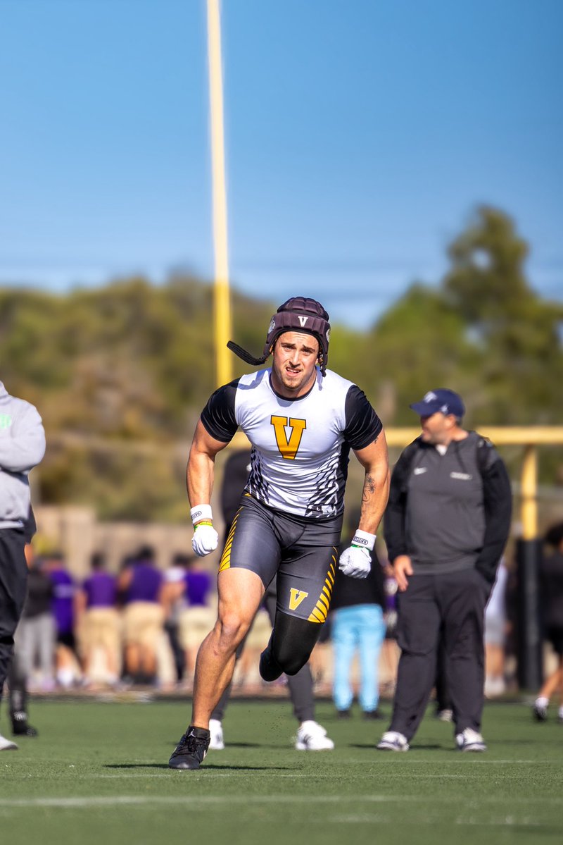 MiroShoots (@miroshoots) on Twitter photo Tristan Phillips College Showcase Shots: <a href="/t_phillips11/">Tristan Phillips</a> x <a href="/VenturaFootball/">VHS Cougar Football</a> x <a href="/oregonfootball/">Oregon Football</a> Tristan Phillips College Showcase Shots: <a href="/t_phillips11/">Tristan Phillips</a> x <a href="/VenturaFootball/">VHS Cougar Football</a> x <a href="/oregonfootball/">Oregon Football</a>