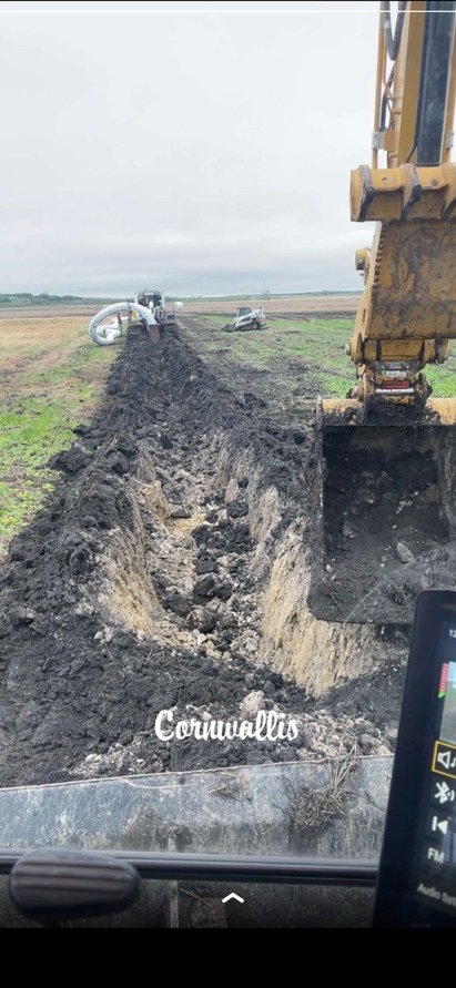 Spring tiling at its finest. The crew pushed forward after last week’s moisture took the dust away and soaked in fast. This field will be thankful — no more drowned-out inputs, just efficient drainage and better crop performance ahead. 🌱🚜 #tile25