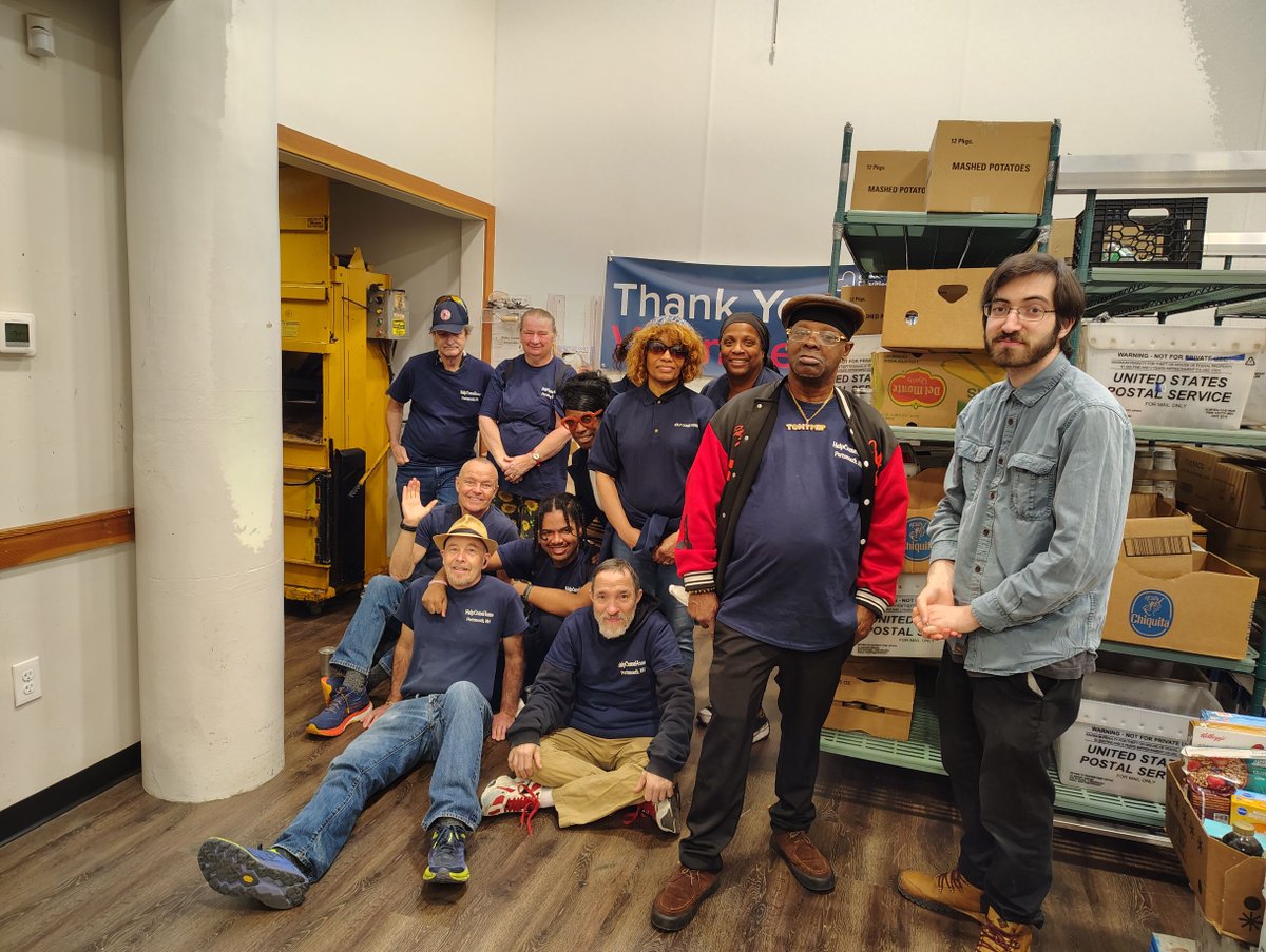 Catholic Charities (@charitiesboston) on Twitter photo A huge shoutout to middle-school students from <a href="/LEAP4Ed/">LEAP for Education</a>'s Dream More program in Lynn & volunteers from Help!ComeHome in Portsmouth, NH for packing 2,000+ lbs of food for families in need! Together, weāre building a stronger community!
#CatholicCharities #Volunteers #DoGood A huge shoutout to middle-school students from <a href="/LEAP4Ed/">LEAP for Education</a>'s Dream More program in Lynn & volunteers from Help!ComeHome in Portsmouth, NH for packing 2,000+ lbs of food for families in need! Together, weāre building a stronger community!
#CatholicCharities #Volunteers #DoGood