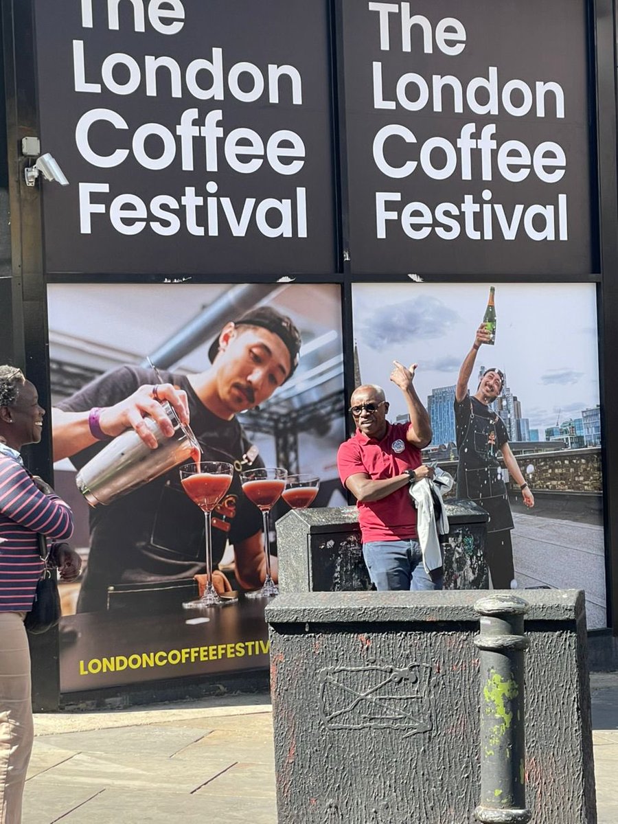 Snr. Cde. Robert Kabushenga tweet media