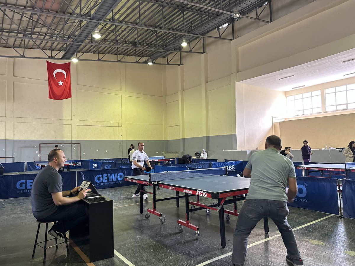 🏓Gençlik Haftası Masa Tenisi Turnuvası🏓
Kıyasıya mücadeleler, fair play ruhu ile heyecanla geçen turnuvanın kazananları belli oldu!Katılım gösteren tüm sporculara, destek veren seyircilerimize ve emeği geçen herkese teşekkür ederiz.👏🏻
Bir sonraki turnuvada görüşmek üzere 👋🏻