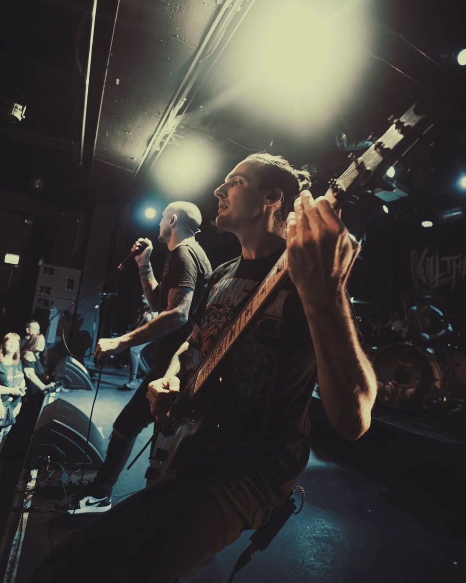 #WaybackWednesday… missing the stage! These pics were taken by 📸 @knotsandshots last year on our Death Melodies tour!

#killthelights #killthelightsband #ktlband #fearlessrecords #metal #metalcore