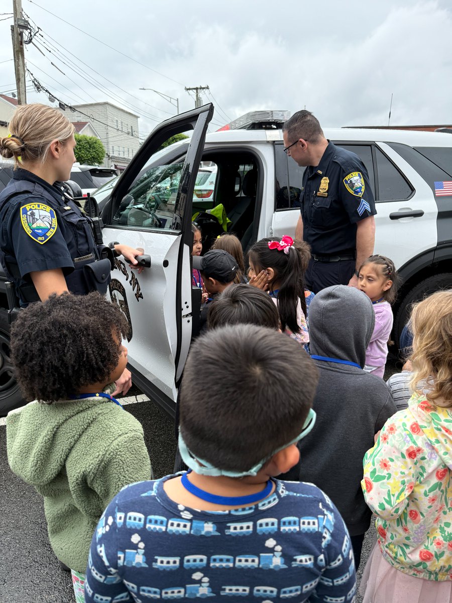 Ossining UFSD (@ossiningschools) on Twitter photo Our Park students had an exciting Walking Tour to the <a href="/OssiningPolice/">Ossining NY Police</a>! Thank you to Sgt. McGovern, Officer Costa & Officer Martinez for warmly welcoming our classes & showing them around. The kids loved learning about the important work our local officers do every day! #opride Our Park students had an exciting Walking Tour to the <a href="/OssiningPolice/">Ossining NY Police</a>! Thank you to Sgt. McGovern, Officer Costa & Officer Martinez for warmly welcoming our classes & showing them around. The kids loved learning about the important work our local officers do every day! #opride