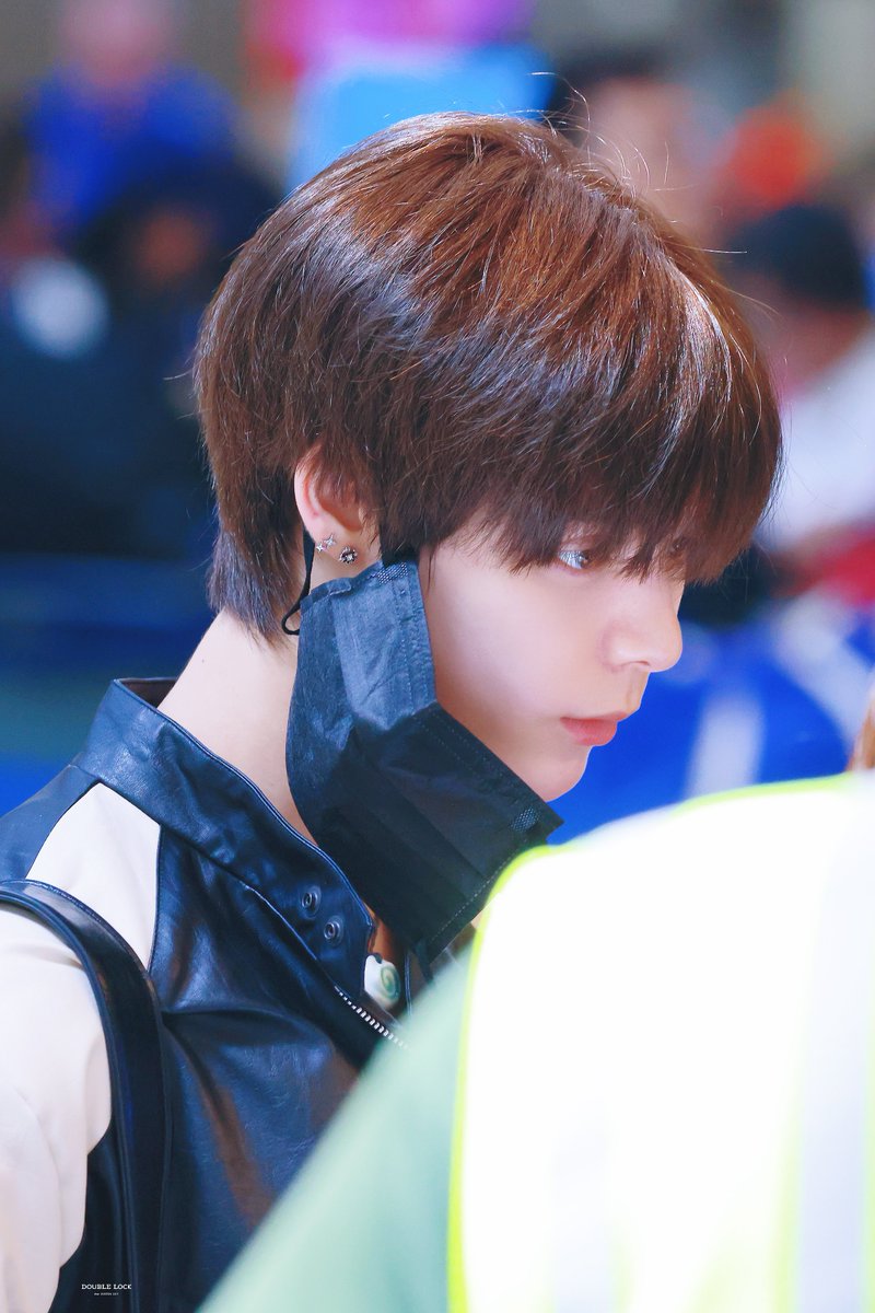 DOUBLE LOCK tweet media