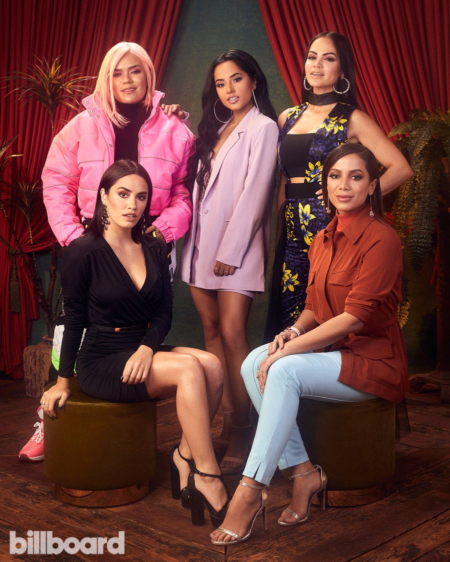 Anitta, Becky G, Natti Natasha, Karol G e Lali para a Billboard em 2019. ✨