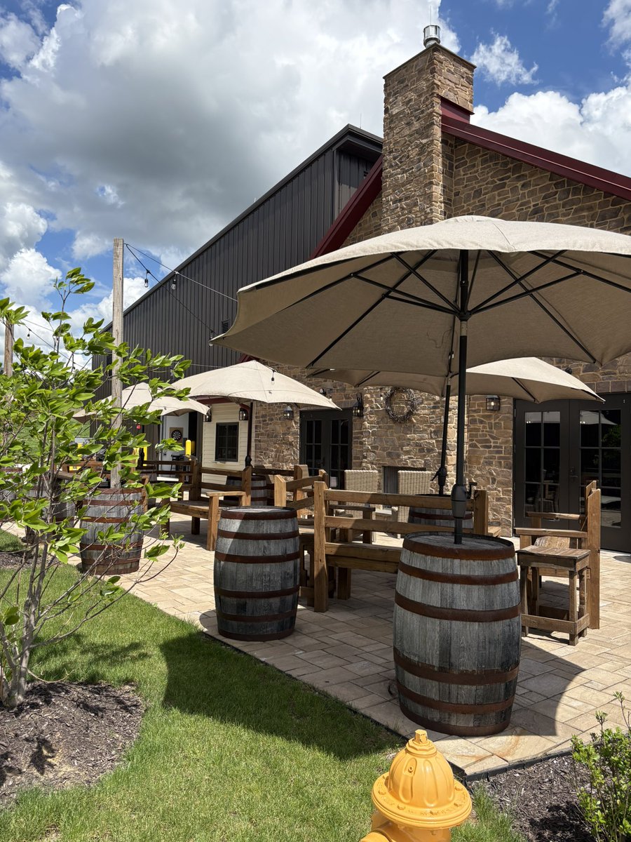 Liberty Pole Spirits (@libpolespirits) on Twitter photo It’s patio season at the Meetinghouse! #IYKYK #drinklocal It’s patio season at the Meetinghouse! #IYKYK #drinklocal