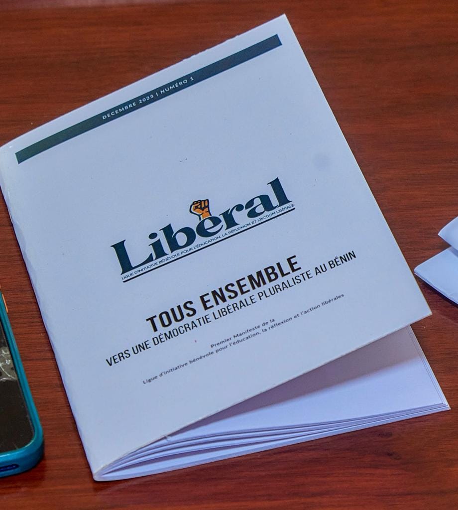 Bénin - Garde à vue à la BEF : des cadres du Ministère de l’Intérieur impliqués dans l’affaire du récépissé du parti Le Libéral. Zone de turbulence politique en vue.
