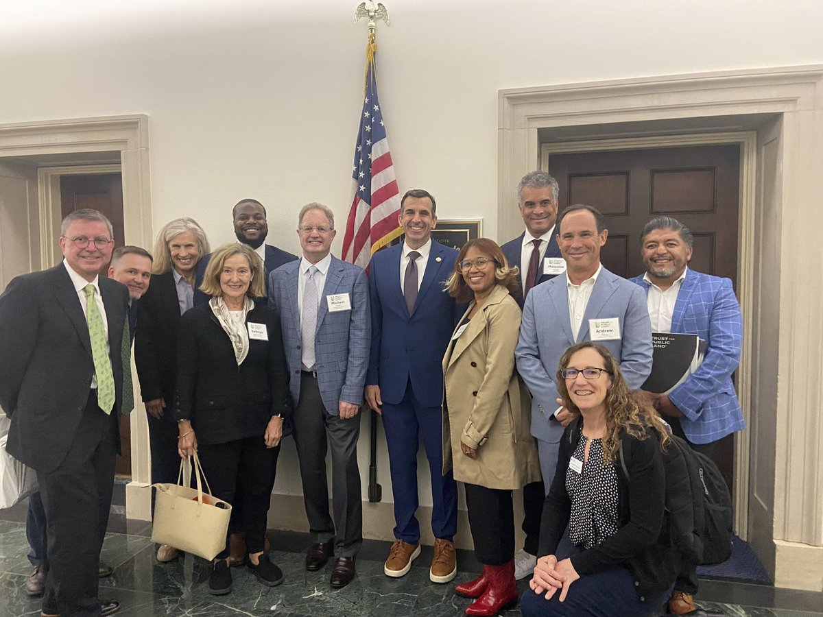 G_InTheCity's tweet photo. Had an excellent meeting with @RepLiccardo &amp; staff. 🙏 for your commitment to #KeepPublicLandsInPublicHands. This is critcical for connecting more people to the benefits of the outdoors. #TPLadvocacy #WeAreTPL https://t.co/o5aQKaznPk